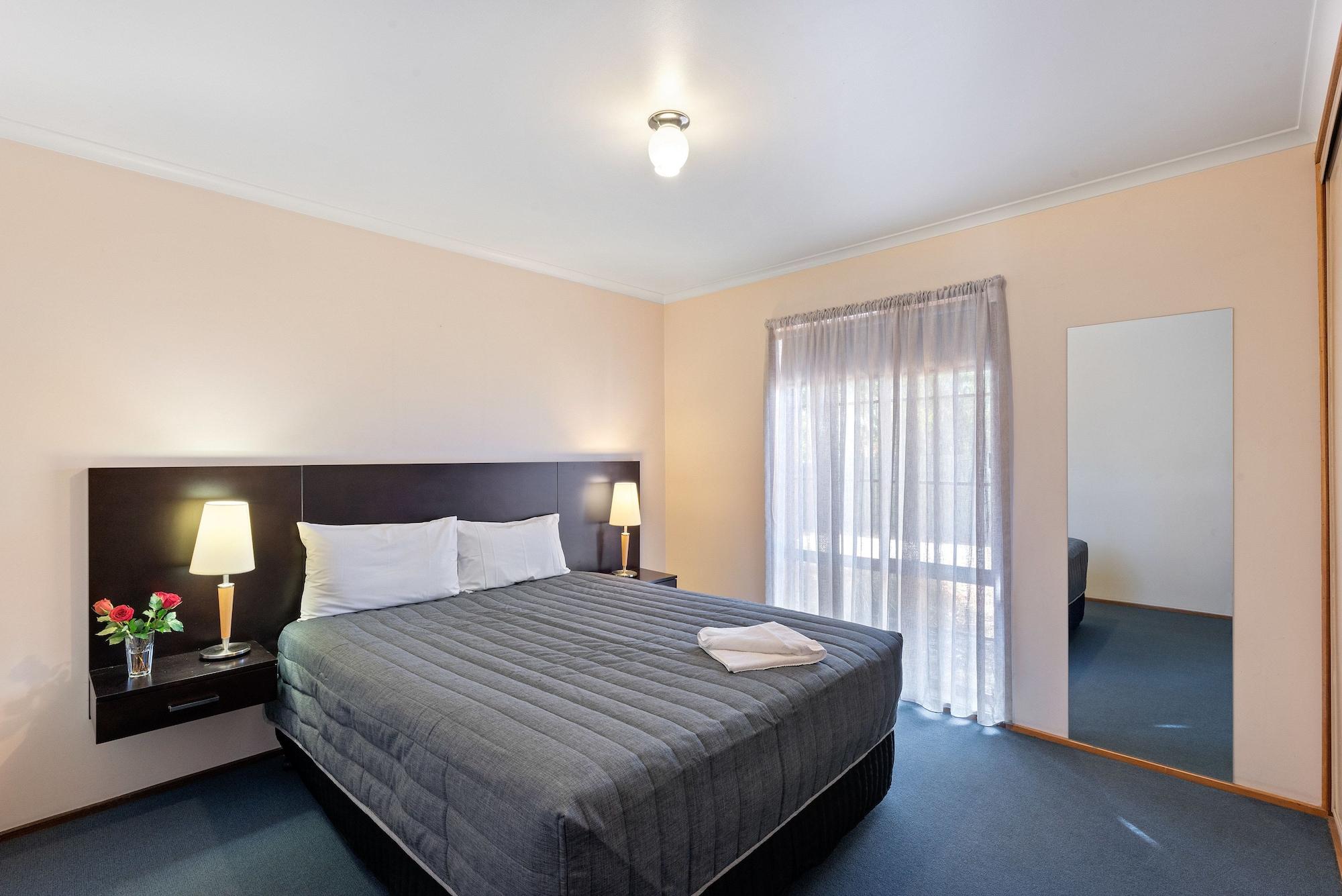 Homestead Motor Inn & Apartments Bendigo Exterior photo